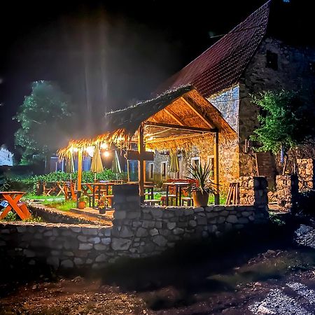 Guesthouse Kujtimi Theth Dış mekan fotoğraf